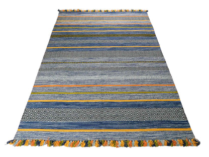 Handgewebter, moderner Indo Kelim Orientteppich von Khademi aus Baumwolle, blau, mehrfarbig. Geometrisches Design. Von Hand gewebt in Indien. Größe: 230x170cm. Teppichnummer: KB4-1680. Verkauf durch Jupiter Intl.