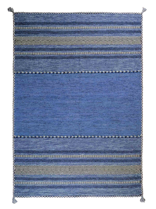 Handgewebter, moderner Indo Kelim Orientteppich von Khademi aus Baumwolle, blau. Geometrisches Design. Von Hand gewebt in Indien. Größe: 230x170cm. Teppichnummer: KB4-1688. Verkauf durch Jupiter Intl.