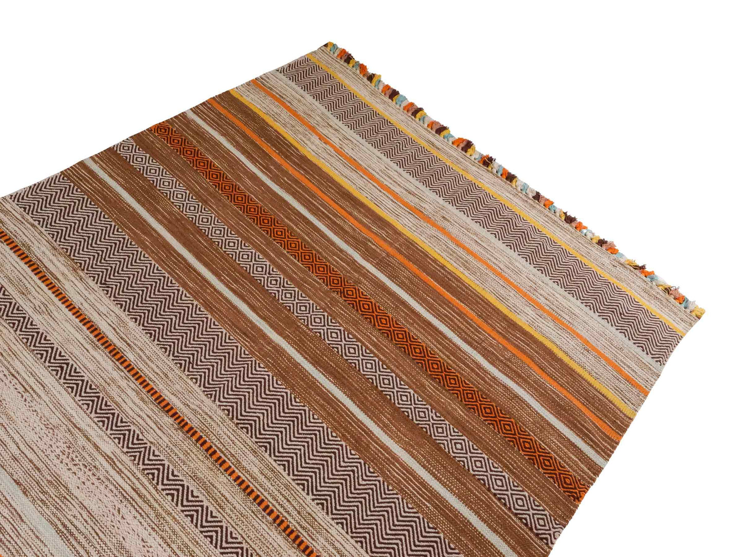 Handgewebter, moderner Indo Kelim Orientteppich von Khademi aus Baumwolle, braun, mehrfarbig. Geometrisches Design. Von Hand gewebt in Indien. Größe: 230x170cm. Teppichnummer: KB4-1685. Verkauf durch Jupiter Intl.