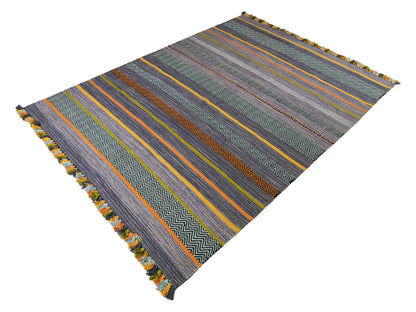 Handgewebter, moderner Indo Kelim Orientteppich von Khademi aus Baumwolle, navy, mehrfarbig. Geometrisches Design. Von Hand gewebt in Indien. Größe: 230x170cm. Teppichnummer: KB4-1682. Verkauf durch Jupiter Intl.