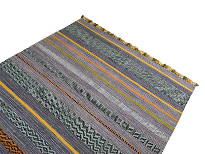 Handgewebter, moderner Indo Kelim Orientteppich von Khademi aus Baumwolle, navy, mehrfarbig. Geometrisches Design. Von Hand gewebt in Indien. Größe: 230x170cm. Teppichnummer: KB4-1682. Verkauf durch Jupiter Intl.