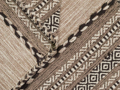 Handgewebter, moderner Indo Kelim Orientteppich von Khademi aus Baumwolle, beige. Geometrisches Design. Von Hand gewebt in Indien. Größe: 90x60cm. Teppichnummer: KB4-1633. Verkauf durch Jupiter Intl.