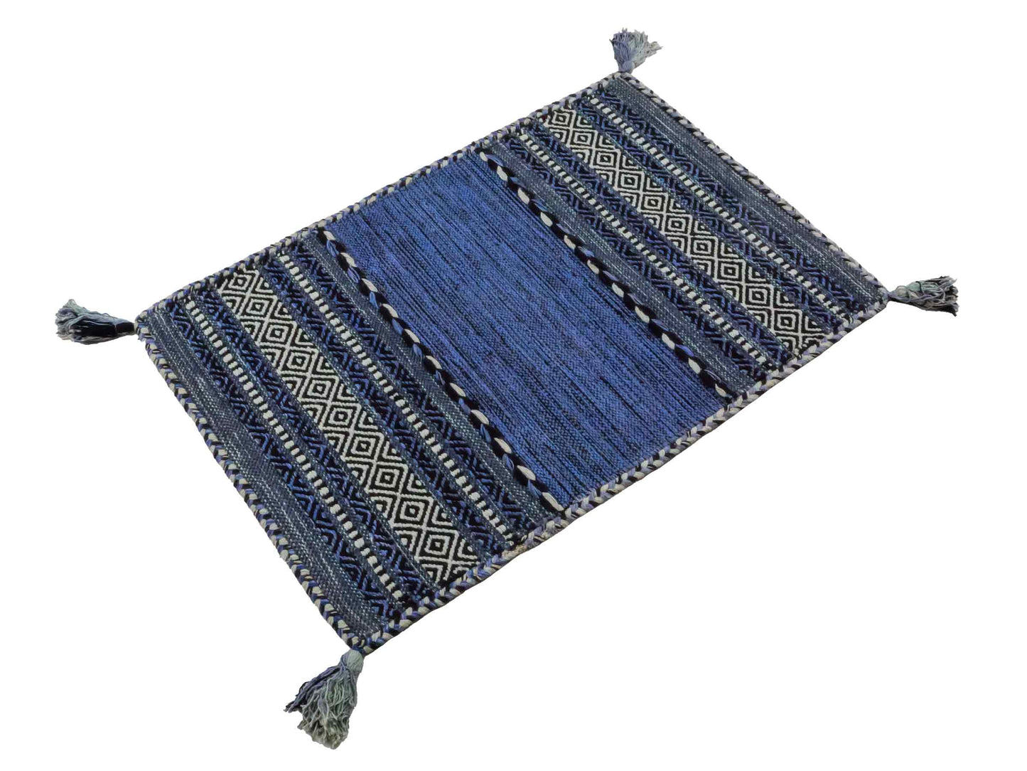 Handgewebter, moderner Indo Kelim Orientteppich von Khademi aus Baumwolle, blau. Geometrisches Design. Von Hand gewebt in Indien. Größe: 90x60cm. Teppichnummer: KB4-1642. Verkauf durch Jupiter Intl.