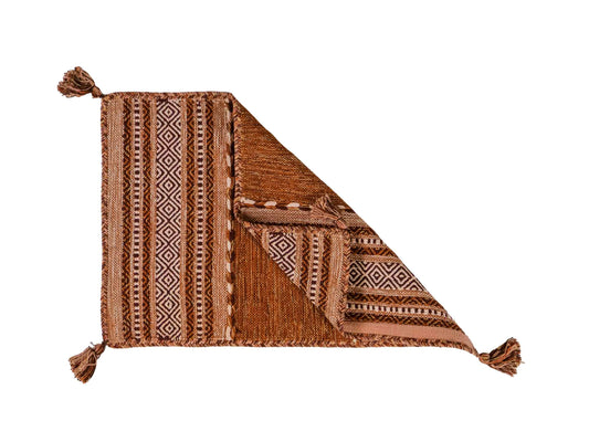 Handgewebter, moderner Indo Kelim Orientteppich von Khademi aus Baumwolle, braun. Geometrisches Design. Von Hand gewebt in Indien. Größe: 90x60cm. Teppichnummer: KB4-1639. Verkauf durch Jupiter Intl.