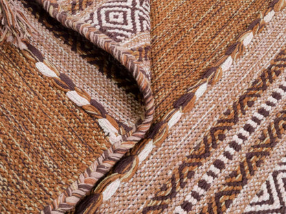 Handgewebter, moderner Indo Kelim Orientteppich von Khademi aus Baumwolle, braun. Geometrisches Design. Von Hand gewebt in Indien. Größe: 90x60cm. Teppichnummer: KB4-1639. Verkauf durch Jupiter Intl.