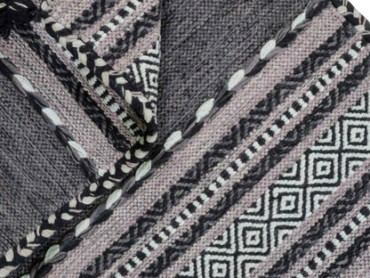 Handgewebter, moderner Indo Kelim Orientteppich von Khademi aus Baumwolle, navy. Geometrisches Design. Von Hand gewebt in Indien. Größe: 90x60cm. Teppichnummer: KB4-1634. Verkauf durch Jupiter Intl.