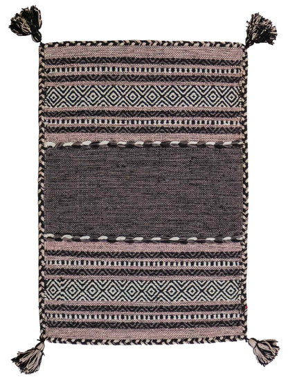Handgewebter, moderner Indo Kelim Orientteppich von Khademi aus Baumwolle, navy. Geometrisches Design. Von Hand gewebt in Indien. Größe: 90x60cm. Teppichnummer: KB4-1635. Verkauf durch Jupiter Intl.