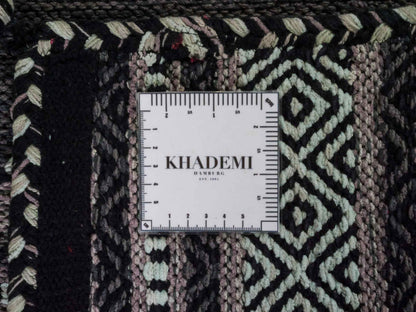 Handgewebter, moderner Indo Kelim Orientteppich von Khademi aus Baumwolle, navy. Geometrisches Design. Von Hand gewebt in Indien. Größe: 90x60cm. Teppichnummer: KB4-1635. Verkauf durch Jupiter Intl.