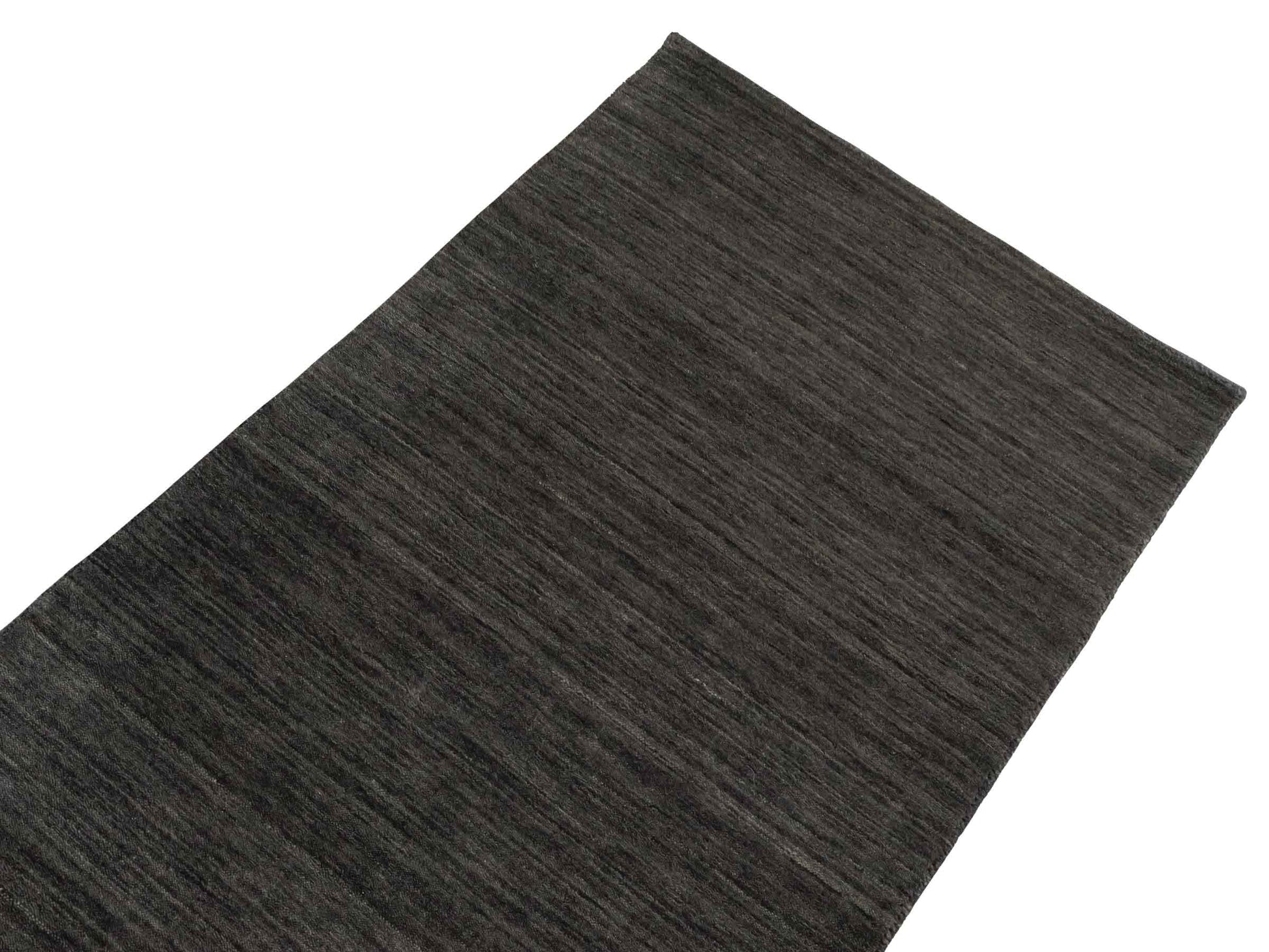 Moderner, Handloom Gabbeh Orientteppich von Khademi aus Wolle, grau. Einfarbiges Uni-Design. Produziert in Indien. Größe: 150x82cm. Teppichnummer: KB4-1533. Verkauf durch Jupiter Intl.