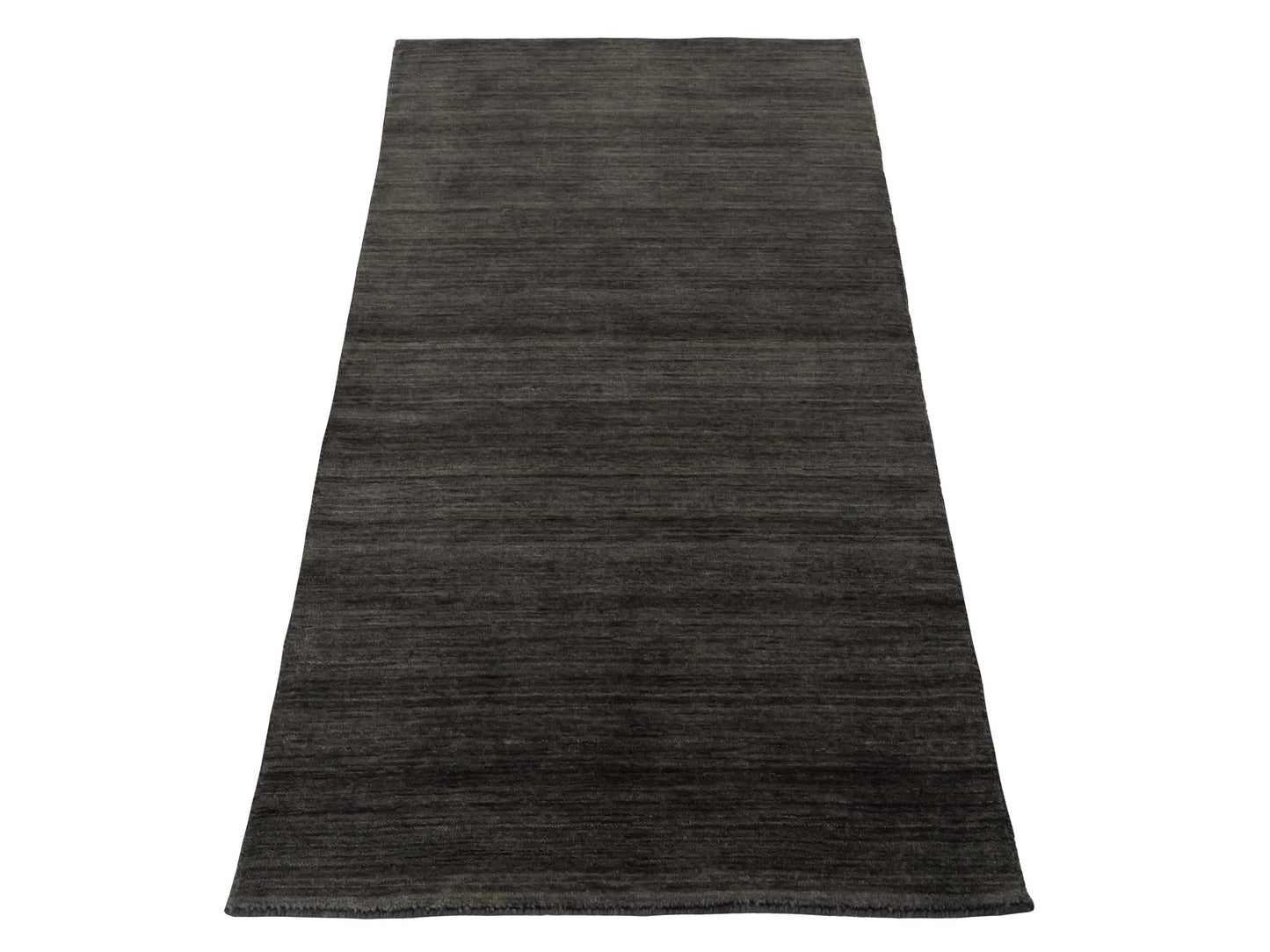 Moderner, Handloom Gabbeh Orientteppich von Khademi aus Wolle, grau. Einfarbiges Uni-Design. Produziert in Indien. Größe: 150x82cm. Teppichnummer: KB4-1533. Verkauf durch Jupiter Intl.