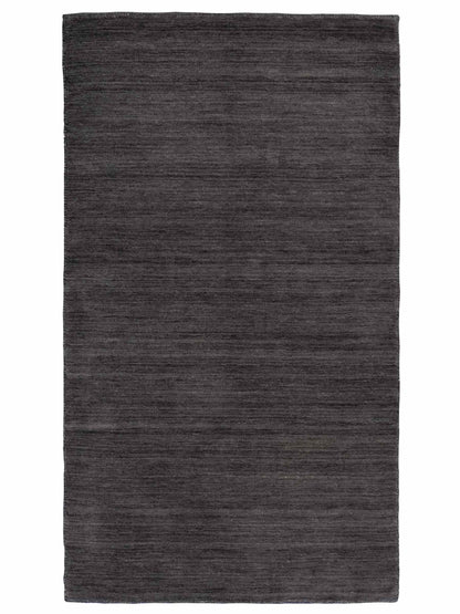 Moderner, Handloom Gabbeh Orientteppich von Khademi aus Wolle, grau. Einfarbiges Uni-Design. Produziert in Indien. Größe: 153x83cm. Teppichnummer: KB4-1534. Verkauf durch Jupiter Intl.