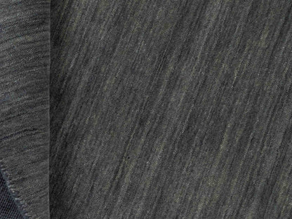 Moderner, Handloom Gabbeh Orientteppich von Khademi aus Wolle, grau. Einfarbiges Uni-Design. Produziert in Indien. Größe: 153x83cm. Teppichnummer: KB4-1534. Verkauf durch Jupiter Intl.