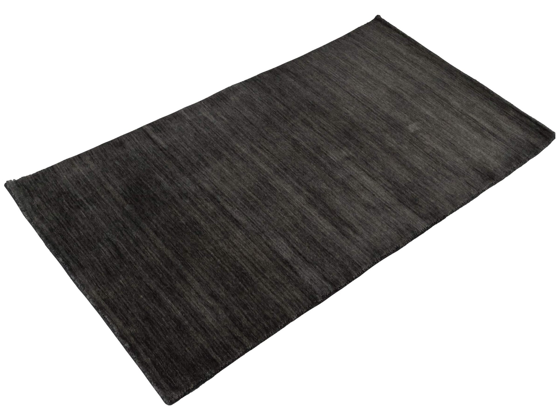 Moderner, Handloom Gabbeh Orientteppich von Khademi aus Wolle, grau. Einfarbiges Uni-Design. Produziert in Indien. Größe: 153x83cm. Teppichnummer: KB4-1534. Verkauf durch Jupiter Intl.