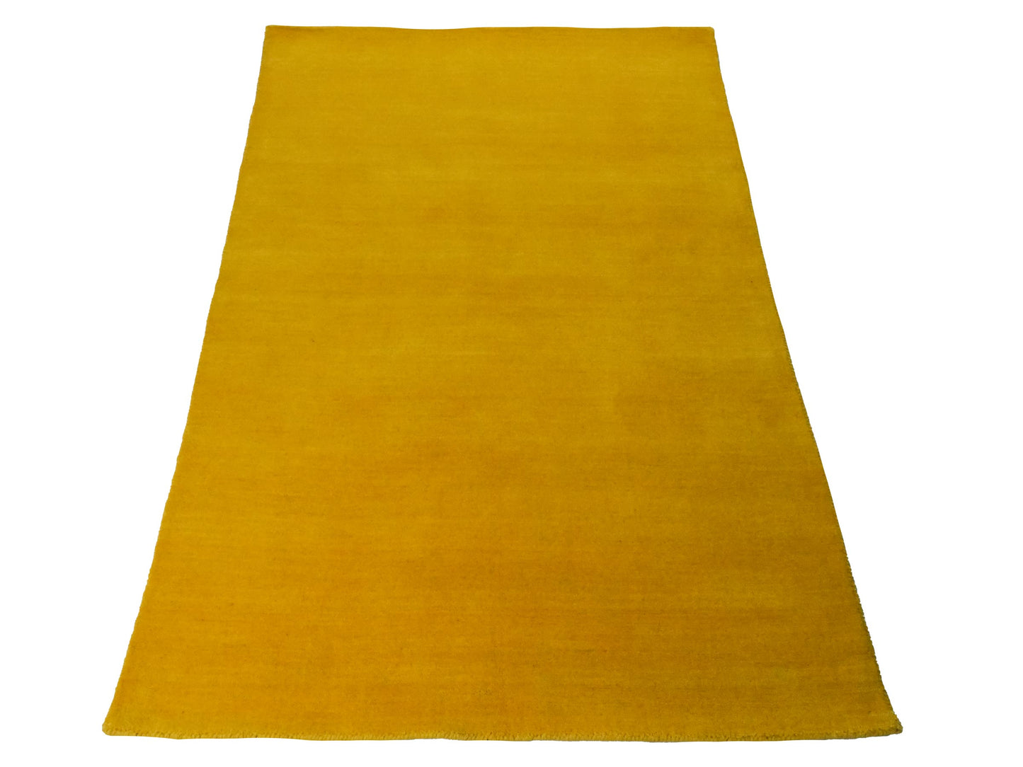 Moderner, Handloom Gabbeh Orientteppich von Khademi aus Wolle, gelb. Einfarbiges Uni-Design. Produziert in Indien. Größe: 170x117cm. Teppichnummer: KB4-1572. Verkauf durch Jupiter Intl.