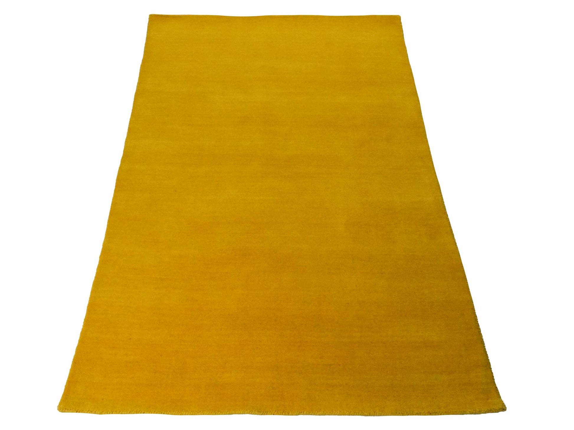 Moderner, Handloom Gabbeh Orientteppich von Khademi aus Wolle, gelb. Einfarbiges Uni-Design. Produziert in Indien. Größe: 170x117cm. Teppichnummer: KB4-1572. Verkauf durch Jupiter Intl.