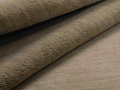 Moderner, Handloom Gabbeh Orientteppich von Khademi aus Wolle, beige. Einfarbiges Uni-Design. Produziert in Indien. Größe: 170x119cm. Teppichnummer: KB4-1581. Verkauf durch Jupiter Intl.