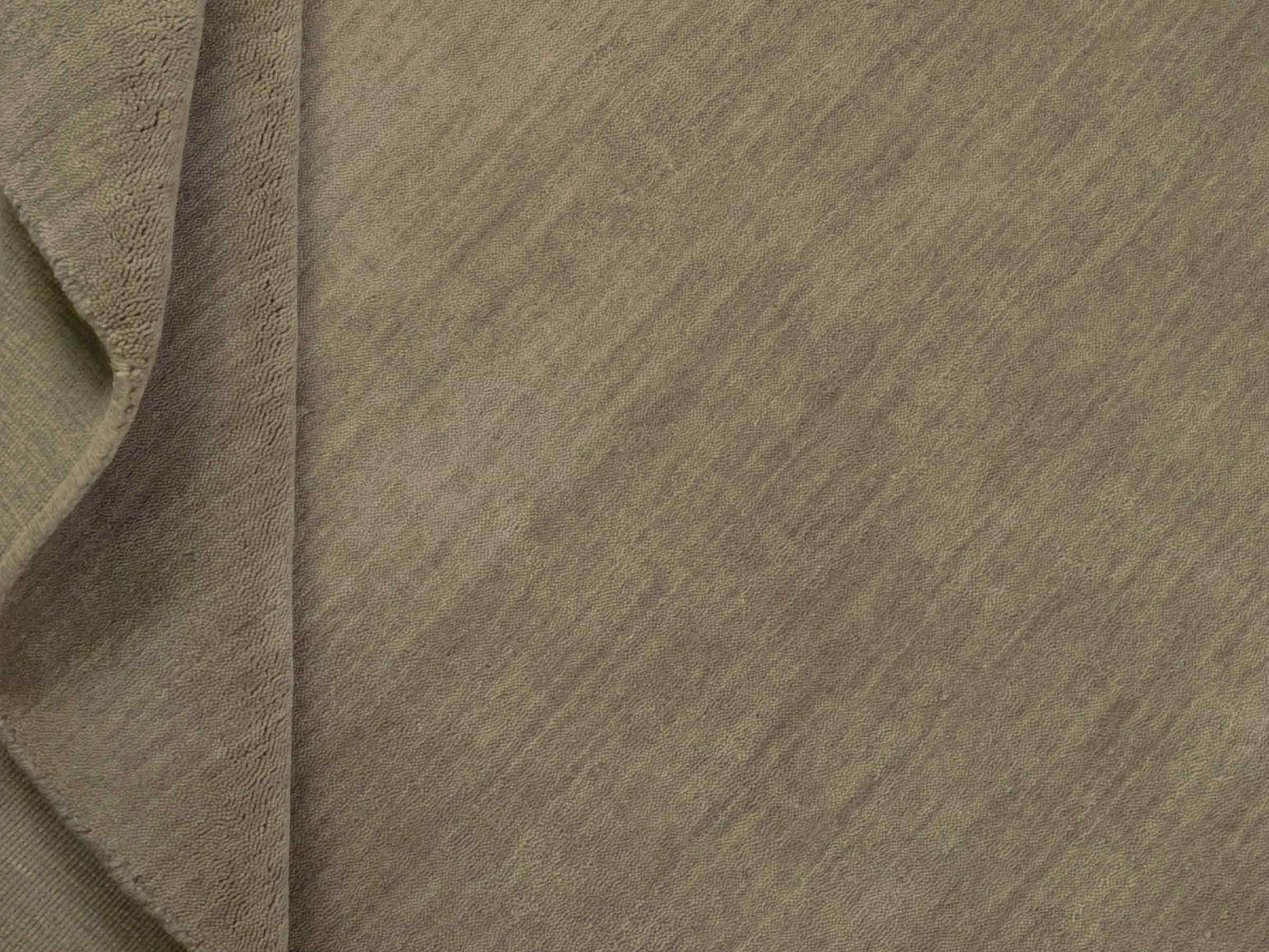 Moderner, Handloom Gabbeh Orientteppich von Khademi aus Wolle, beige. Einfarbiges Uni-Design. Produziert in Indien. Größe: 170x119cm. Teppichnummer: KB4-1581. Verkauf durch Jupiter Intl.