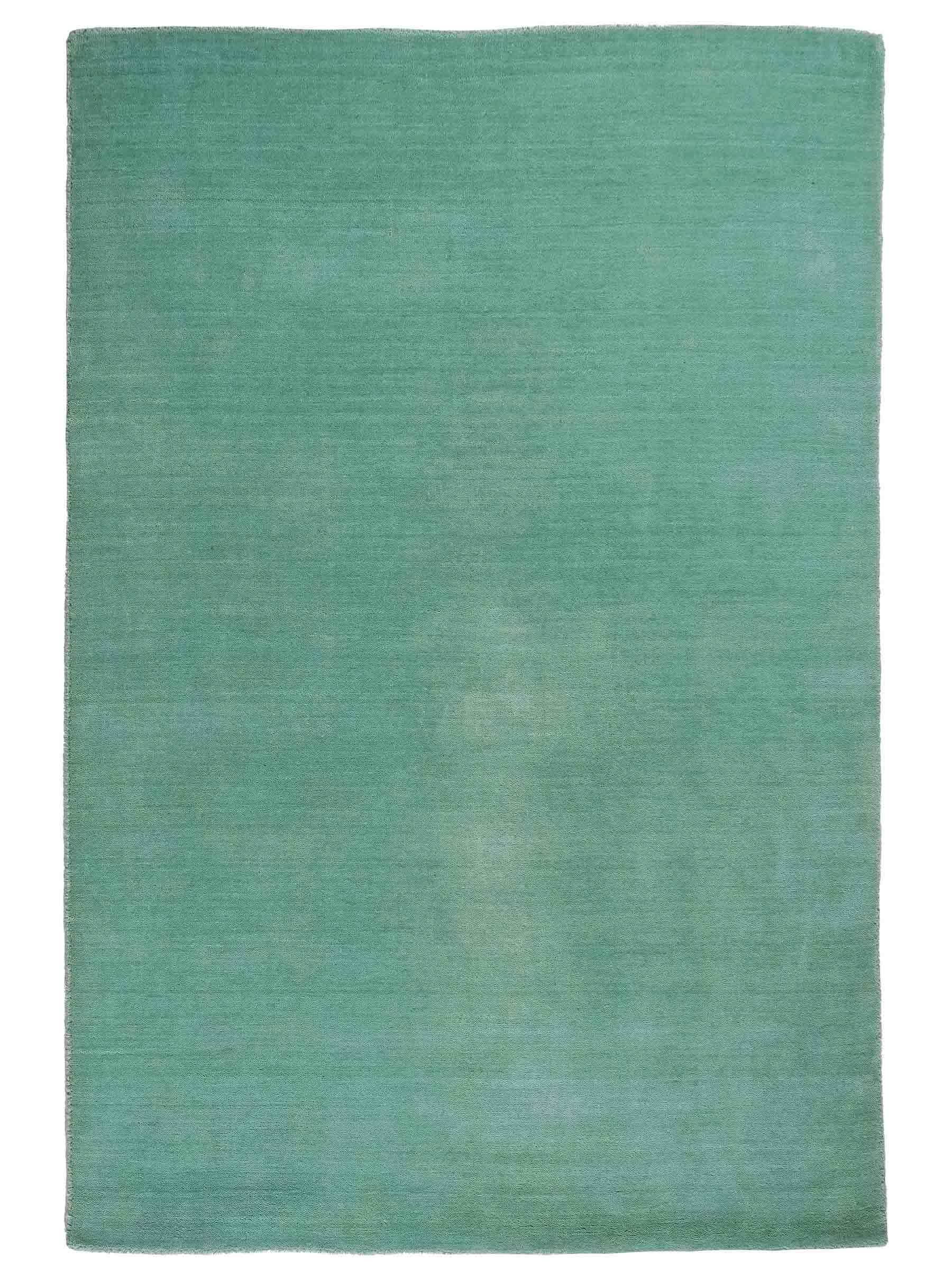 Moderner, Handloom Gabbeh Orientteppich von Khademi aus Wolle, türkis. Einfarbiges Uni-Design. Produziert in Indien. Größe: 170x120cm. Teppichnummer: KB4-1587. Verkauf durch Jupiter Intl.