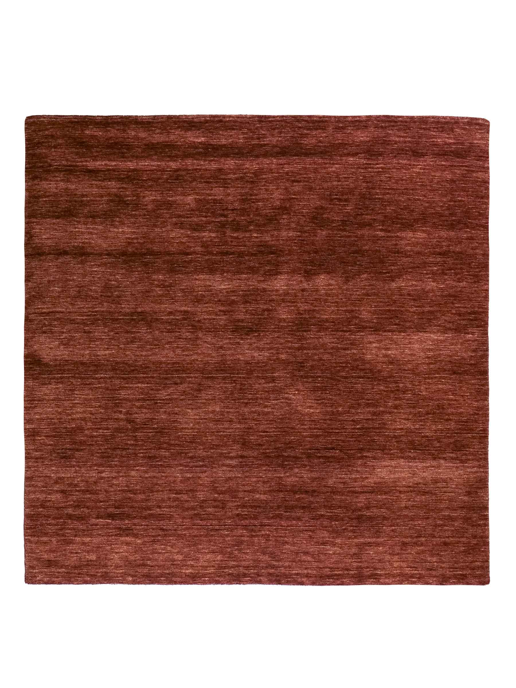 Moderner, Handloom Gabbeh Orientteppich von Khademi aus Wolle, braun. Einfarbiges Uni-Design. Produziert in Indien. Größe: 200x200cm. Teppichnummer: KB4-1596. Verkauf durch Jupiter Intl.