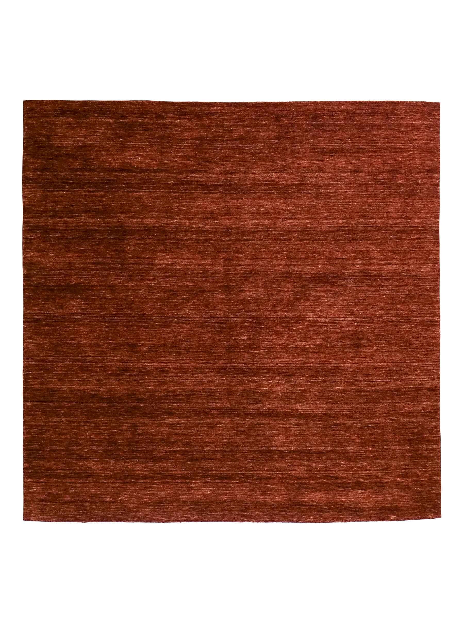 Moderner, Handloom Gabbeh Orientteppich von Khademi aus Wolle, braun. Einfarbiges Uni-Design. Produziert in Indien. Größe: 200x200cm. Teppichnummer: KB4-1597. Verkauf durch Jupiter Intl.