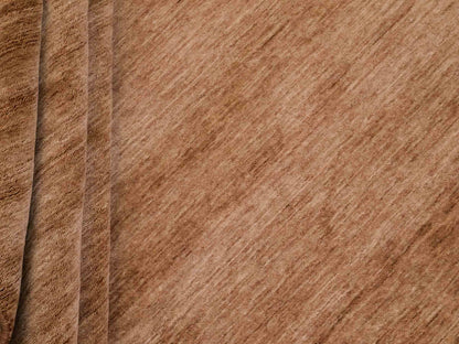 Moderner, Handloom Gabbeh Orientteppich von Khademi aus Wolle, braun. Einfarbiges Uni-Design. Produziert in Indien. Größe: 241x235cm. Teppichnummer: KB4-1598. Verkauf durch Jupiter Intl.