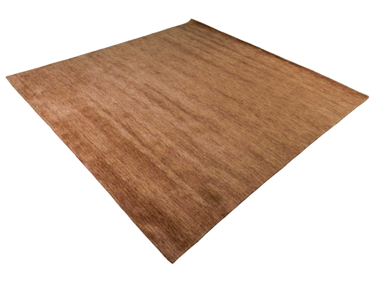 Moderner, Handloom Gabbeh Orientteppich von Khademi aus Wolle, braun. Einfarbiges Uni-Design. Produziert in Indien. Größe: 241x235cm. Teppichnummer: KB4-1598. Verkauf durch Jupiter Intl.