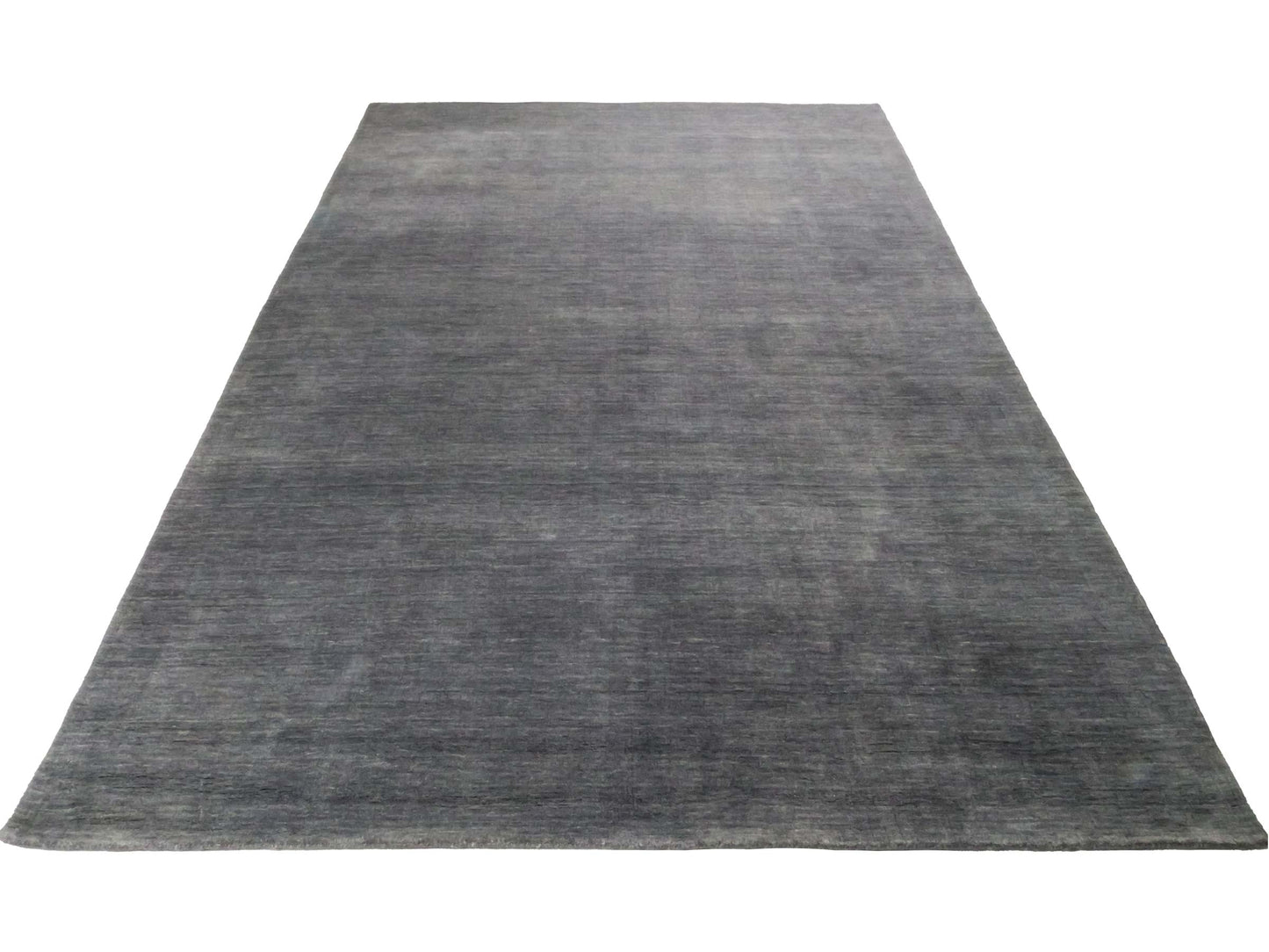 Moderner, Handloom Gabbeh Orientteppich von Khademi aus Wolle, anthrazit. Einfarbiges Uni-Design. Produziert in Indien. Größe: 285x200cm. Teppichnummer: KB4-1614. Verkauf durch Jupiter Intl.