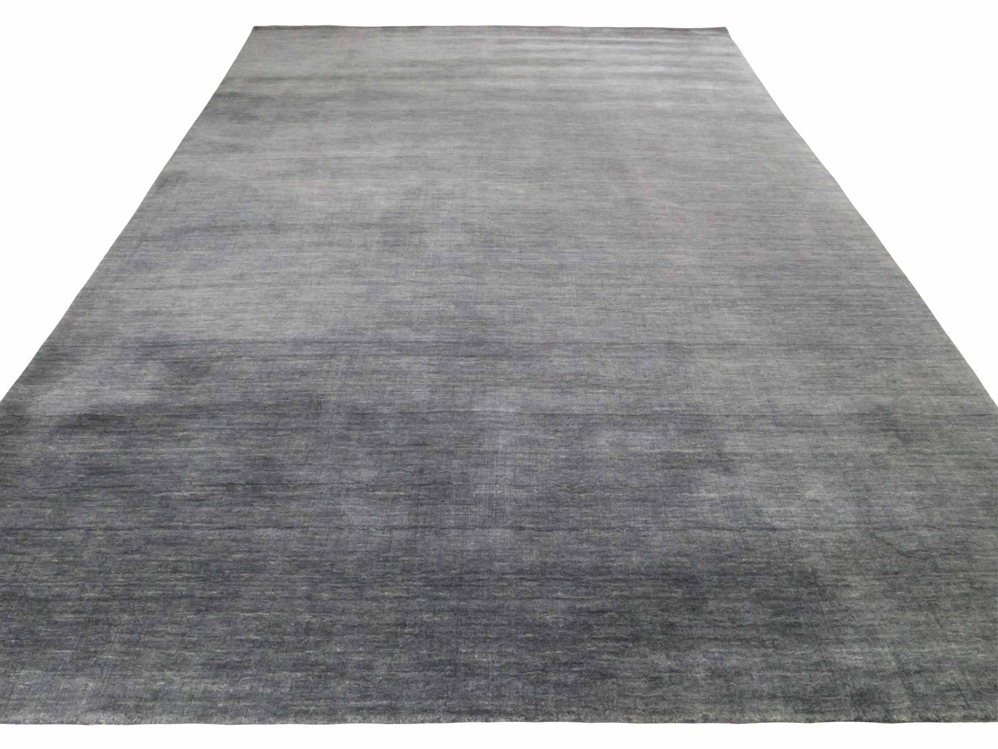 Moderner, Handloom Gabbeh Orientteppich von Khademi aus Wolle, anthrazit. Einfarbiges Uni-Design. Produziert in Indien. Größe: 292x200cm. Teppichnummer: KB4-1615. Verkauf durch Jupiter Intl.