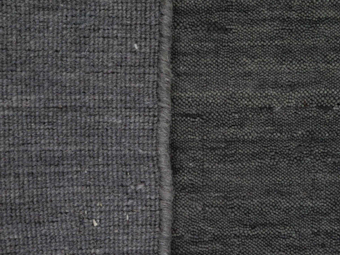 Moderner, Handloom Gabbeh Orientteppich von Khademi aus Wolle, grau. Einfarbiges Uni-Design. Produziert in Indien. Größe: 86x60cm. Teppichnummer: KB4-1609. Verkauf durch Jupiter Intl.