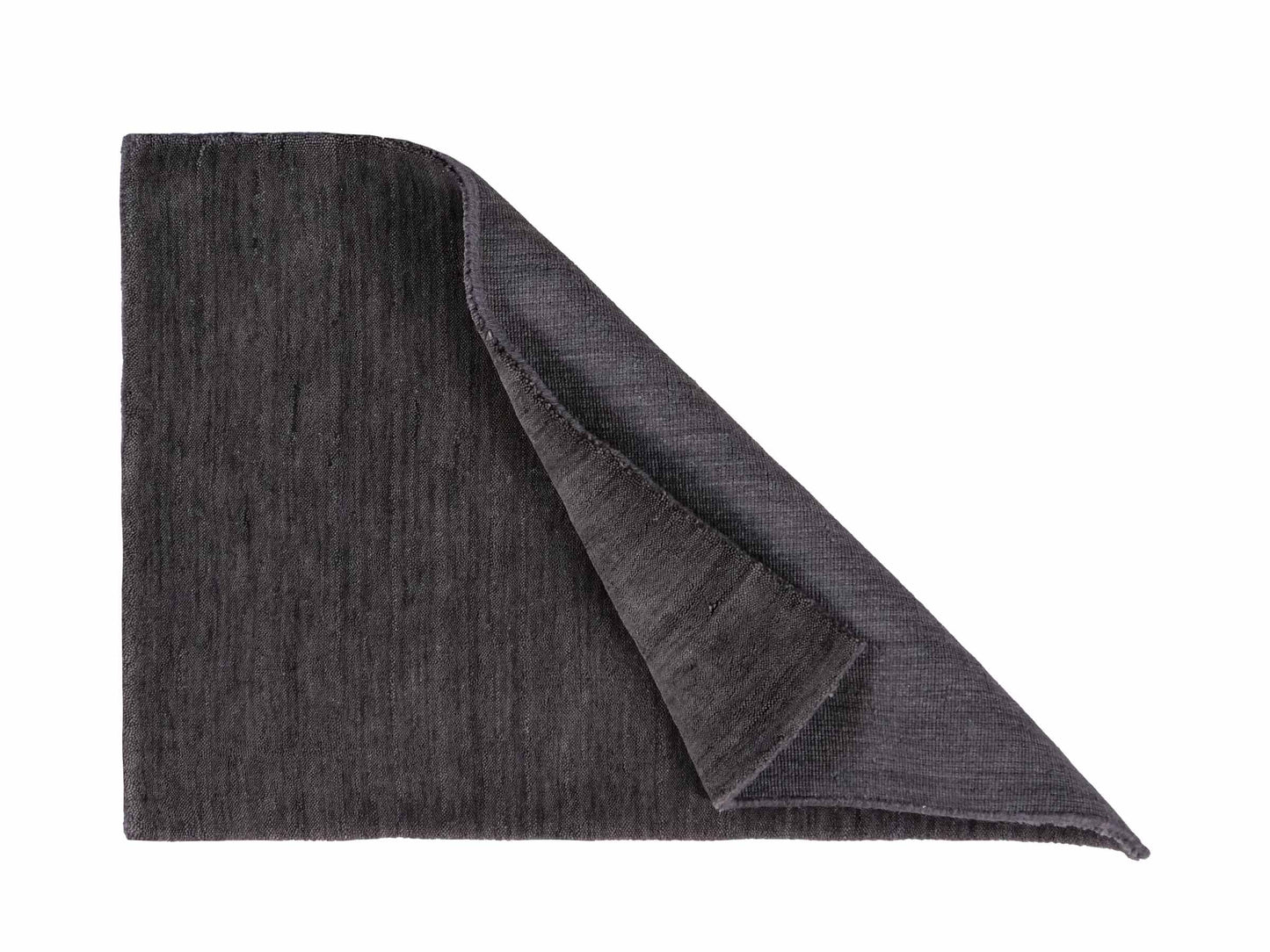 Moderner, Handloom Gabbeh Orientteppich von Khademi aus Wolle, grau. Einfarbiges Uni-Design. Produziert in Indien. Größe: 86x62cm. Teppichnummer: KB4-1608. Verkauf durch Jupiter Intl.