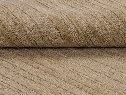 Moderner, Handloom Lori Orientteppich von Khademi aus Wolle, beige. Geometrisches Design. Produziert in Indien. Größe: 149x82cm. Teppichnummer: KB4-1520. Verkauf durch Jupiter Intl.