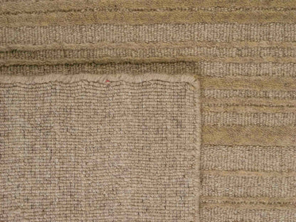 Moderner, Handloom Lori Orientteppich von Khademi aus Wolle, beige. Geometrisches Design. Produziert in Indien. Größe: 149x82cm. Teppichnummer: KB4-1520. Verkauf durch Jupiter Intl.