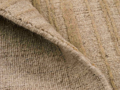 Moderner, Handloom Lori Orientteppich von Khademi aus Wolle, beige. Geometrisches Design. Produziert in Indien. Größe: 149x82cm. Teppichnummer: KB4-1520. Verkauf durch Jupiter Intl.