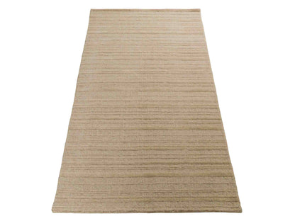 Moderner, Handloom Lori Orientteppich von Khademi aus Wolle, beige. Geometrisches Design. Produziert in Indien. Größe: 150x80cm. Teppichnummer: KB4-1525. Verkauf durch Jupiter Intl.