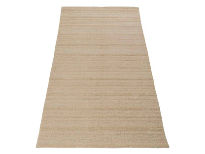 Moderner, Handloom Lori Orientteppich von Khademi aus Wolle, beige. Geometrisches Design. Produziert in Indien. Größe: 150x80cm. Teppichnummer: KB4-1525. Verkauf durch Jupiter Intl.