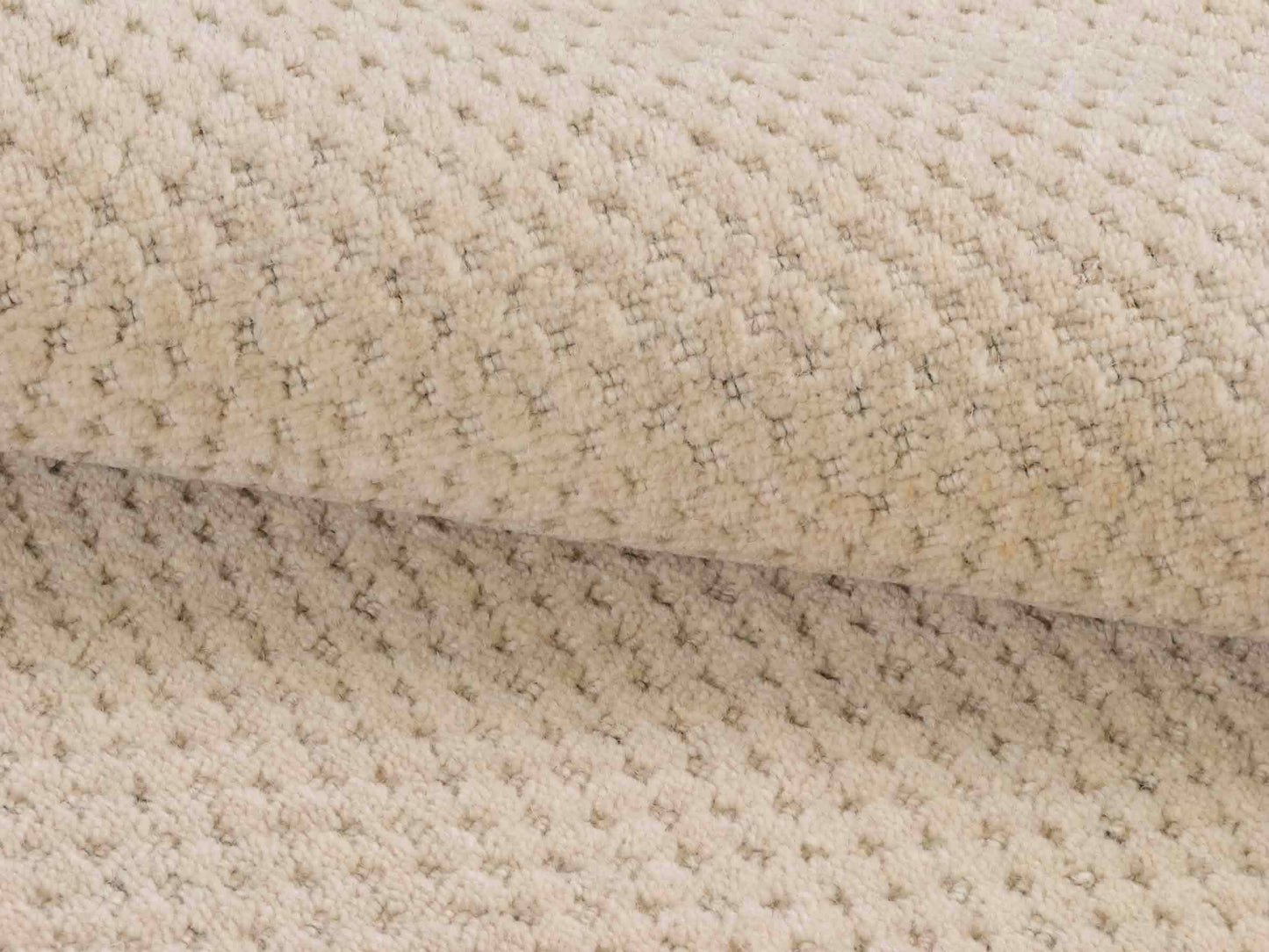 Moderner, Handloom Lori Orientteppich von Khademi aus Wolle, beige. Geometrisches Design. Produziert in Indien. Größe: 150x83cm. Teppichnummer: KB4-1530. Verkauf durch Jupiter Intl.