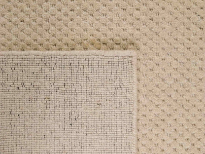 Moderner, Handloom Lori Orientteppich von Khademi aus Wolle, beige. Geometrisches Design. Produziert in Indien. Größe: 150x83cm. Teppichnummer: KB4-1530. Verkauf durch Jupiter Intl.