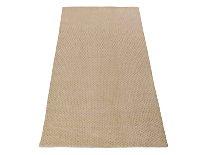 Moderner, Handloom Lori Orientteppich von Khademi aus Wolle, beige. Geometrisches Design. Produziert in Indien. Größe: 150x83cm. Teppichnummer: KB4-1530. Verkauf durch Jupiter Intl.
