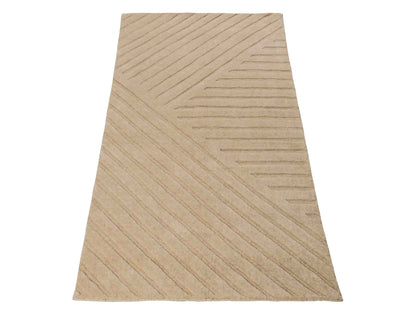 Moderner, Handloom Lori Orientteppich von Khademi aus Wolle, beige. Geometrisches Design. Produziert in Indien. Größe: 151x83cm. Teppichnummer: KB4-1527. Verkauf durch Jupiter Intl.