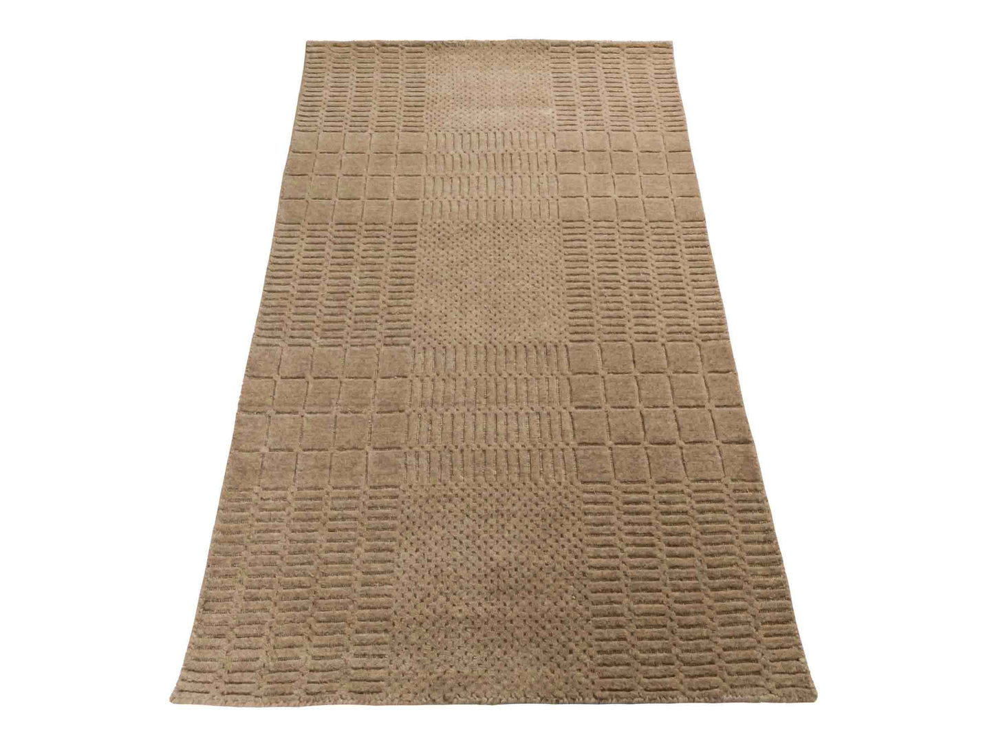 Moderner, Handloom Lori Orientteppich von Khademi aus Wolle, beige. Geometrisches Design. Produziert in Indien. Größe: 154x83cm. Teppichnummer: KB4-1531. Verkauf durch Jupiter Intl.