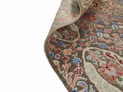 Handgeknüpfter Designer Oushak Orientteppich von Khademi aus Wolle mit Viskose, grün, mehrfarbig. Modernes Vintage-Design. Von Hand geknüpft in Indien. Größe: 177x121cm. Teppichnummer: KB4-1629. Verkauf durch Jupiter Intl.