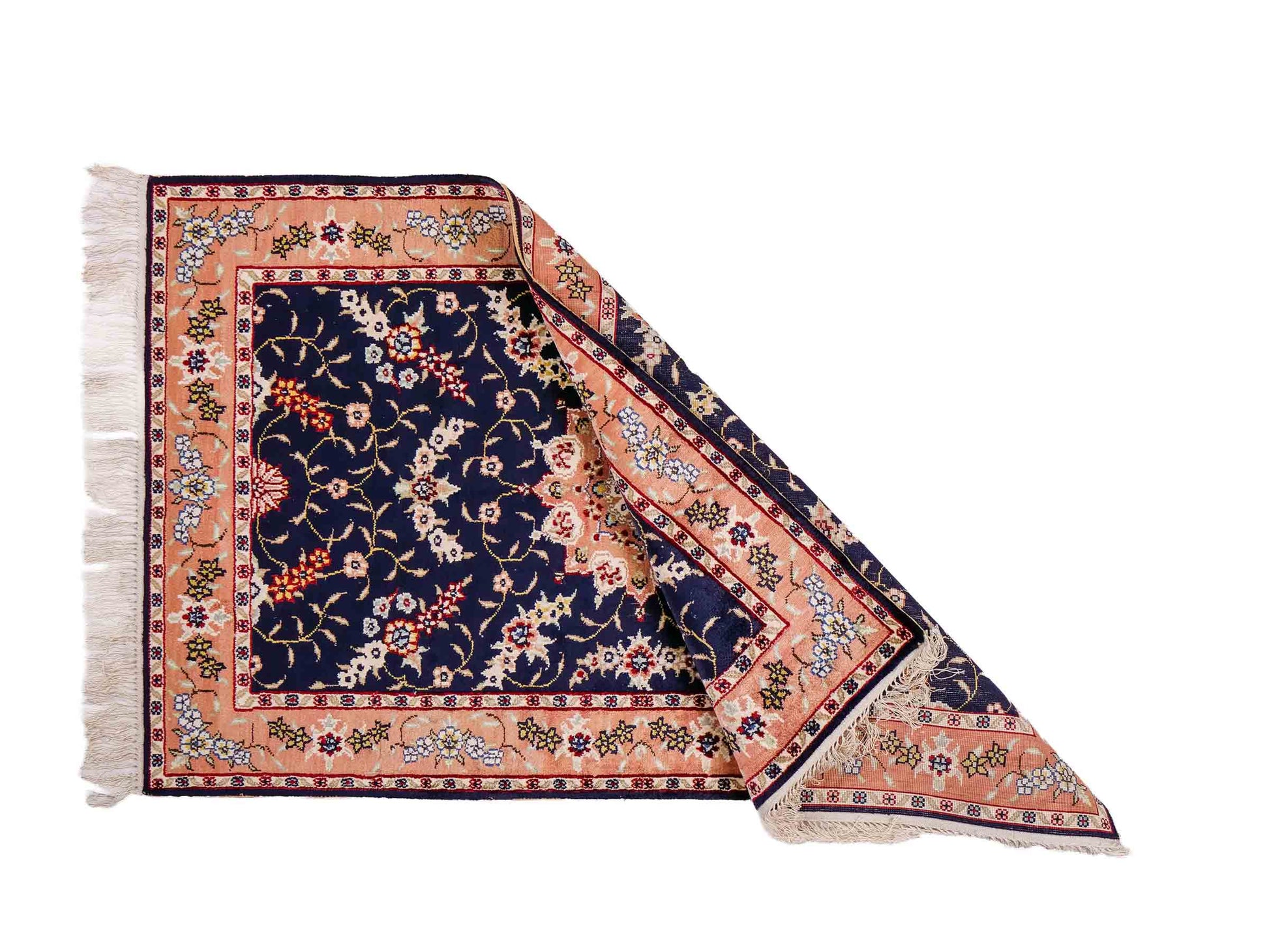 Feiner, handgeknüpfter, chinesischer Orientteppich mit Ghom Design aus Kunstseide, blau, lachs. 123x77 cm. Verkauf durch Jupiter Intl.