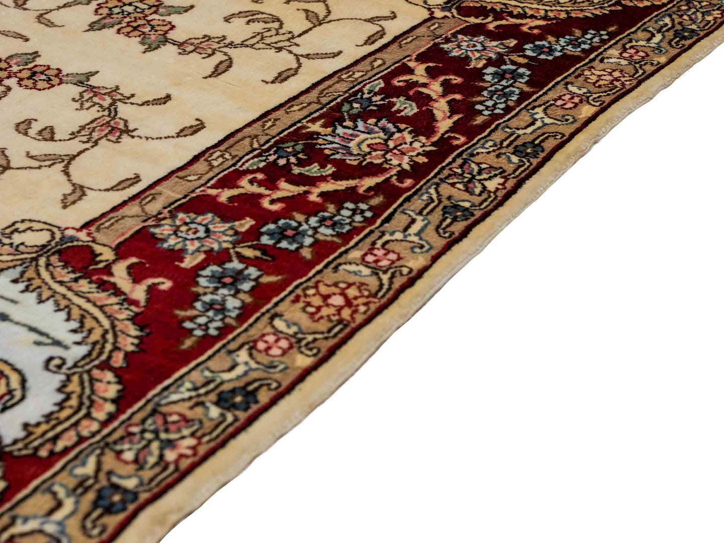 Sehr feiner, handgeknüpfter, chinesischer Orientteppich mit Ghom Design aus Kunstseide, creme, weiß, rot. 153x95 cm. Verkauf durch Jupiter Intl.