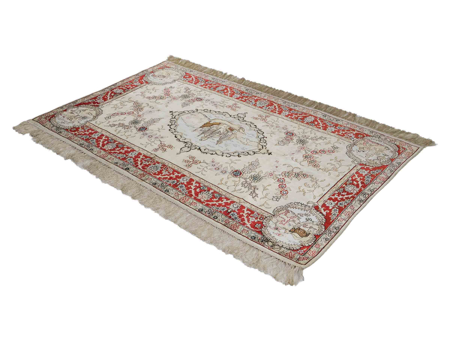 Sehr feiner, handgeknüpfter, chinesischer Orientteppich mit Ghom Design aus Kunstseide, creme, weiß, rot. 153x95 cm. Verkauf durch Jupiter Intl.