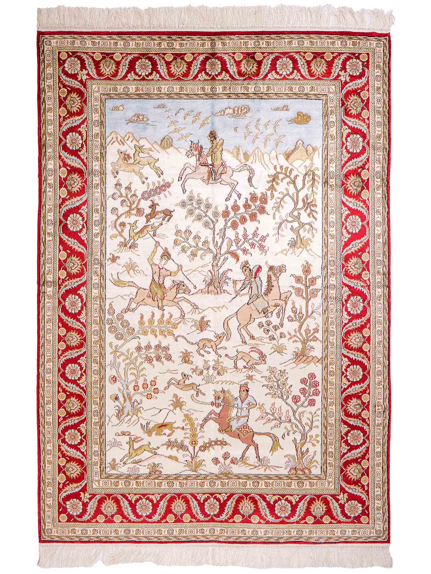Feiner, handgeknüpfter Art Ghom aus Kunstseide. Ursprung China. Größe: 176 x 124 cm. Hauptfarben: Weiß, Creme, Rot. Vertrieb durch JUPITER Intl.
