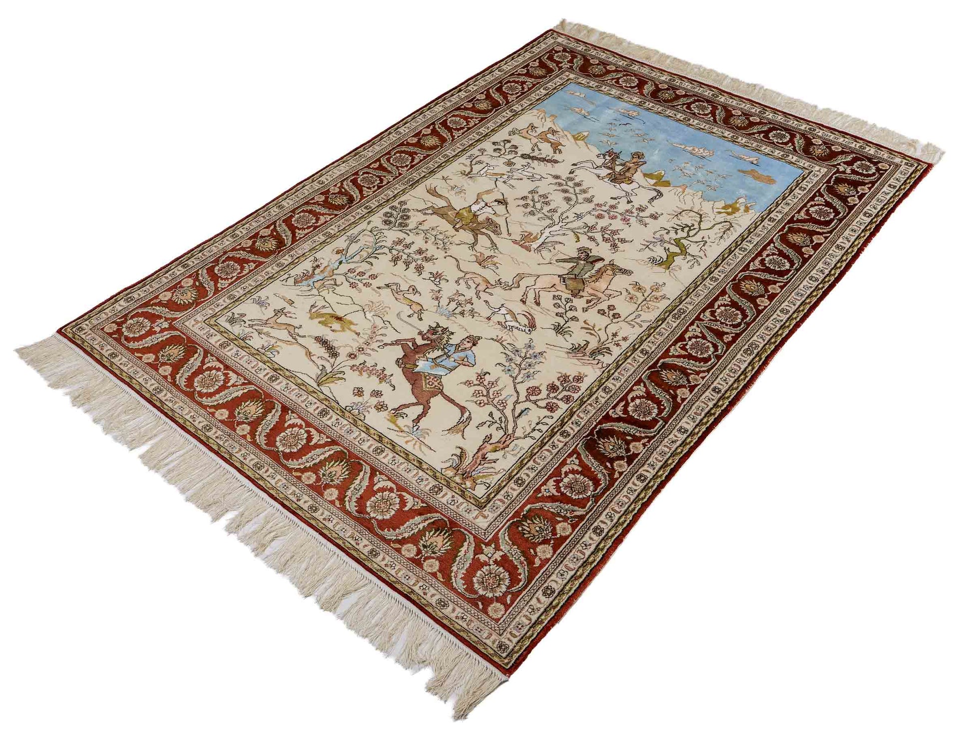 Feiner, handgeknüpfter, chinesischer Orientteppich mit Ghom Design aus Kunstseide, creme, rot, blau. 178x123 cm. Verkauf durch Jupiter Intl.