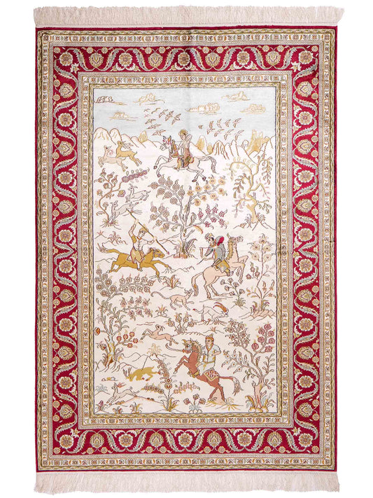 Feiner, handgeknüpfter Art Ghom aus Kunstseide. Ursprung China. Größe: 193 x 121 cm. Hauptfarben: Weiß, Creme, Rot. Vertrieb durch JUPITER Intl.