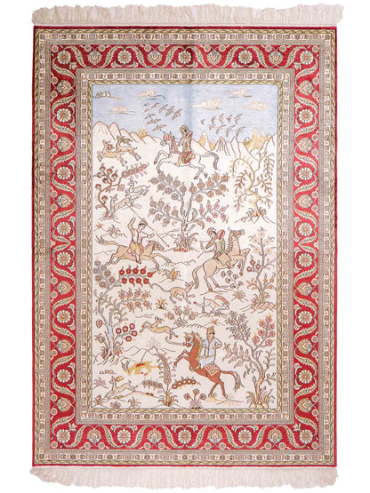 Feiner, handgeknüpfter Art Ghom aus Kunstseide. Ursprung China. Größe: 181 x 125 cm. Hauptfarben: Weiß, Creme, Rot. Vertrieb durch JUPITER Intl.