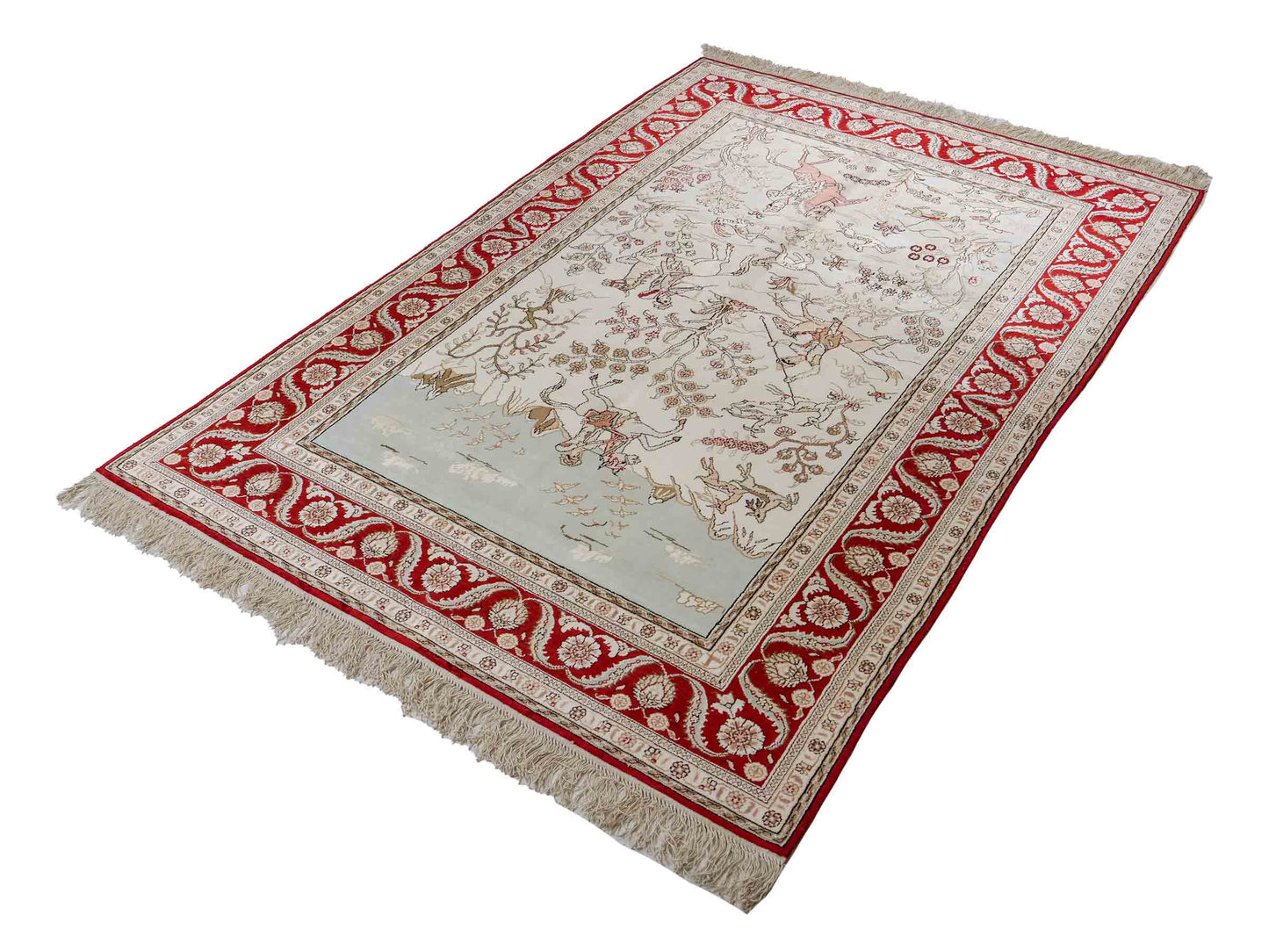 Feiner, handgeknüpfter Art Ghom aus Kunstseide. Ursprung China. Größe: 183 x 123 cm. Hauptfarben: Weiß, Creme, Rot. Vertrieb durch JUPITER Intl.