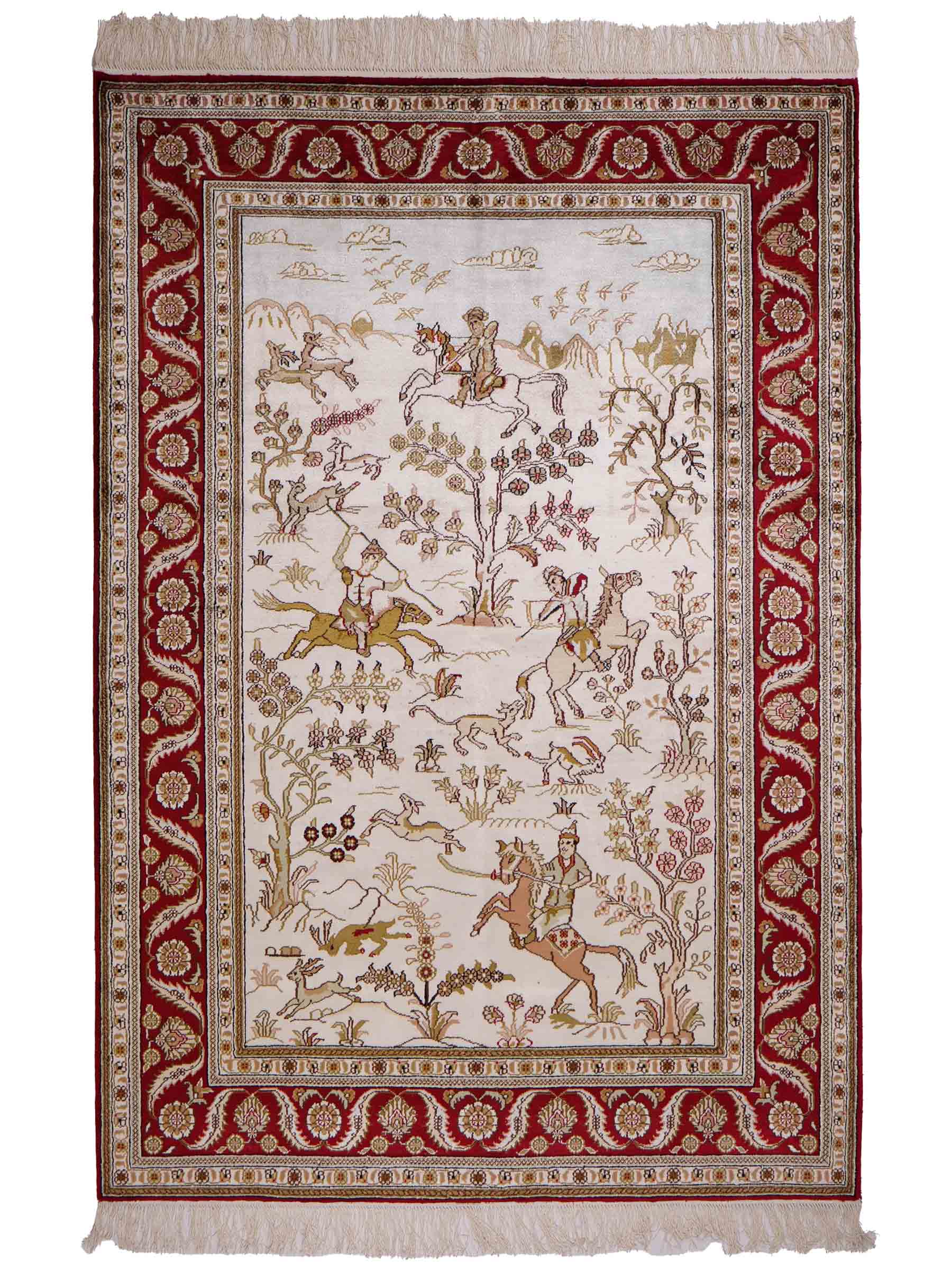 Feiner, handgeknüpfter Art Ghom aus Kunstseide. Ursprung China. Größe: 183 x 126 cm. Hauptfarben: Weiß, Creme, Rot. Vertrieb durch JUPITER Intl.